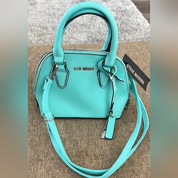 Steve Madden Handbags - Steve Madden Turquoise Handbag/Crossbody